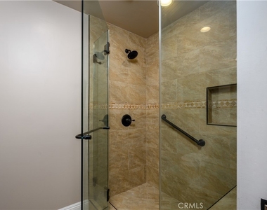 440 Coronado Street - Photo Thumbnail 11
