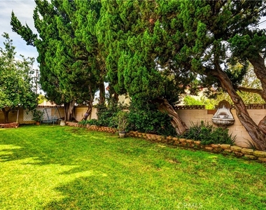 440 Coronado Street - Photo Thumbnail 19