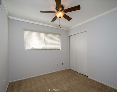 440 Coronado Street - Photo Thumbnail 13