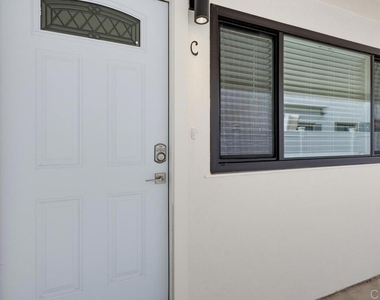 830 C Ave - Photo Thumbnail 15