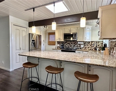 214 Del Gado Road - Photo Thumbnail 7
