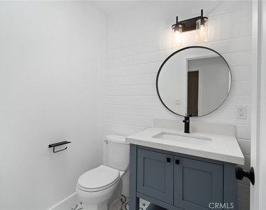946 Avenida Presidio - Photo Thumbnail 16