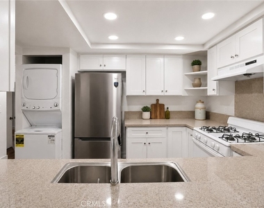 11808 Hamlin Street - Photo Thumbnail 1