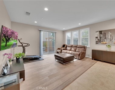 14341 Hibiscus Court - Photo Thumbnail 4
