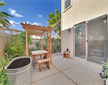14341 Hibiscus Court - Photo Thumbnail 22