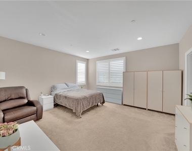 14341 Hibiscus Court - Photo Thumbnail 13