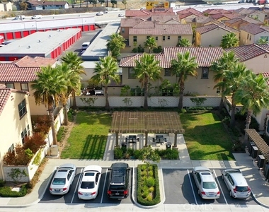 14341 Hibiscus Court - Photo Thumbnail 25