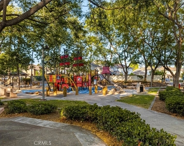 13124 Arborwalk Lane - Photo Thumbnail 28