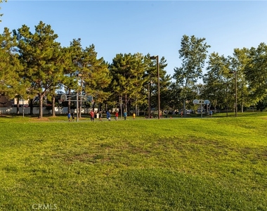 13124 Arborwalk Lane - Photo Thumbnail 27