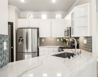 13124 Arborwalk Lane - Photo Thumbnail 10