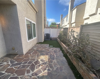 543 Victoria Street - Photo Thumbnail 34