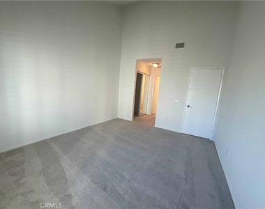 543 Victoria Street - Photo Thumbnail 25