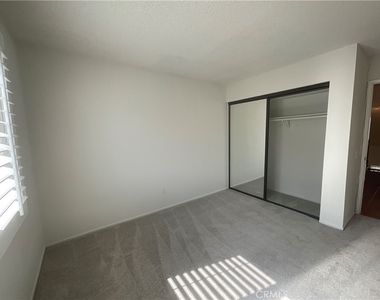 543 Victoria Street - Photo Thumbnail 17