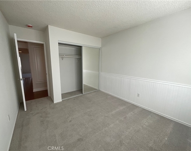 543 Victoria Street - Photo Thumbnail 20