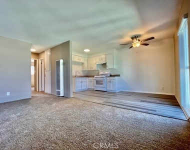815 N Rose - Photo Thumbnail 9