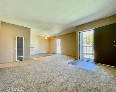 815 N Rose - Photo Thumbnail 15