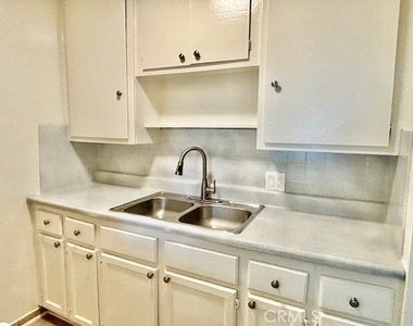 12425 Harris - Photo Thumbnail 9