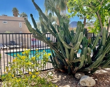 73740 Santa Rosa Way - Photo Thumbnail 18