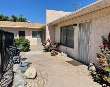 73740 Santa Rosa Way - Photo Thumbnail 5
