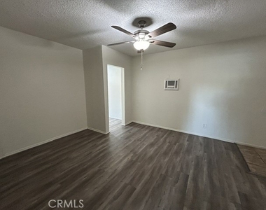 685 E Vista Chino - Photo Thumbnail 16