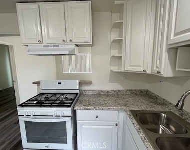 45521 Sunset Lane - Photo Thumbnail 17