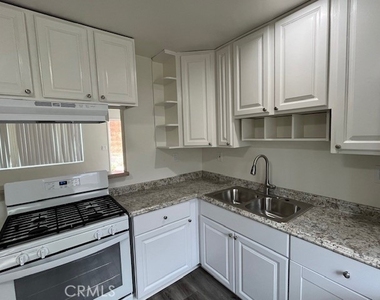 45521 Sunset Lane - Photo Thumbnail 15
