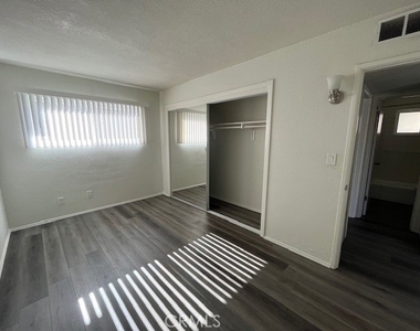 45421 Sunset Lane - Photo Thumbnail 18