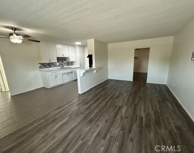 686 E Cottonwood Road - Photo Thumbnail 13