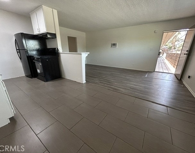 686 E Cottonwood Road - Photo Thumbnail 9
