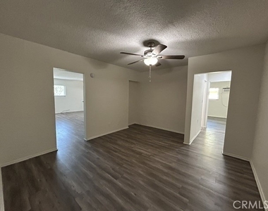 686 E Cottonwood Road - Photo Thumbnail 8