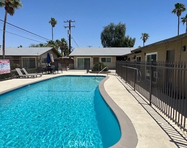 686 E Cottonwood Road - Photo Thumbnail 4