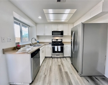 79400 Avenue 42 - Photo Thumbnail 16