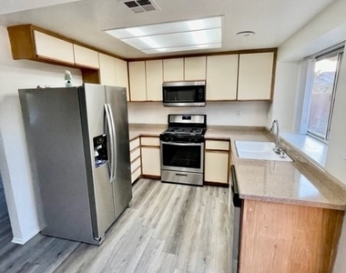 79400 Avenue 42 - Photo Thumbnail 17