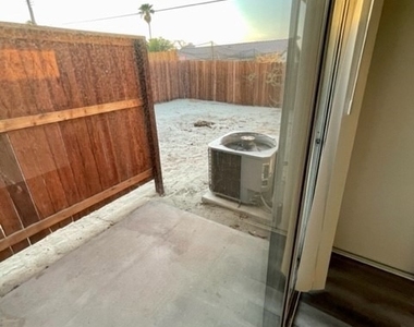 79400 Avenue 42 - Photo Thumbnail 20
