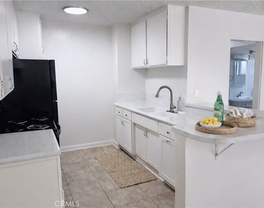686 E Cottonwood - Photo Thumbnail 5