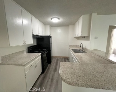 686 E Cottonwood - Photo Thumbnail 12