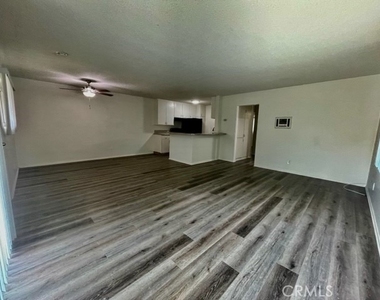 686 E Cottonwood - Photo Thumbnail 9