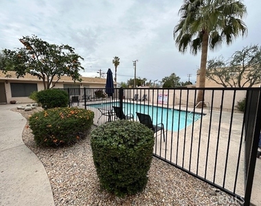 73740 Santa Rosa Way - Photo Thumbnail 19