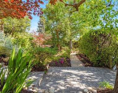 233 Wixon Avenue - Photo Thumbnail 32