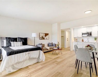 1706 Sessums Drive - Photo Thumbnail 1