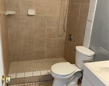 170 E Olive - Photo Thumbnail 5