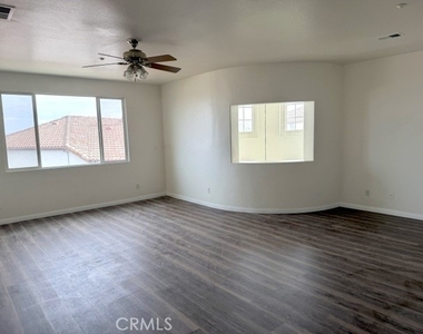 19131 Camassia Court - Photo Thumbnail 3