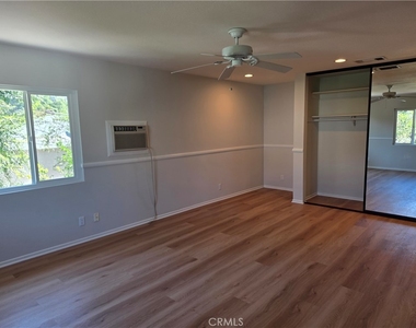 3255 Henrietta - Photo Thumbnail 40