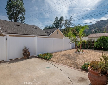2909 Canada Boulevard - Photo Thumbnail 20