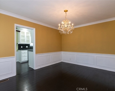 2909 Canada Boulevard - Photo Thumbnail 8