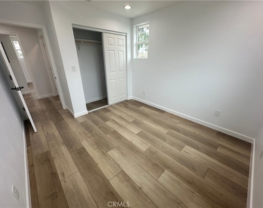 1318 W 131st - Photo Thumbnail 14