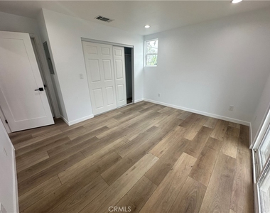 1318 W 131st - Photo Thumbnail 13