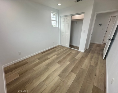 1318 W 131st - Photo Thumbnail 15