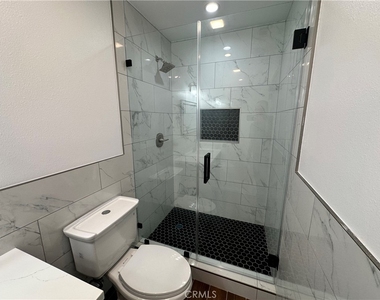 1318 W 131st - Photo Thumbnail 9