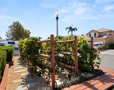 14848 Rodeo - Photo Thumbnail 2